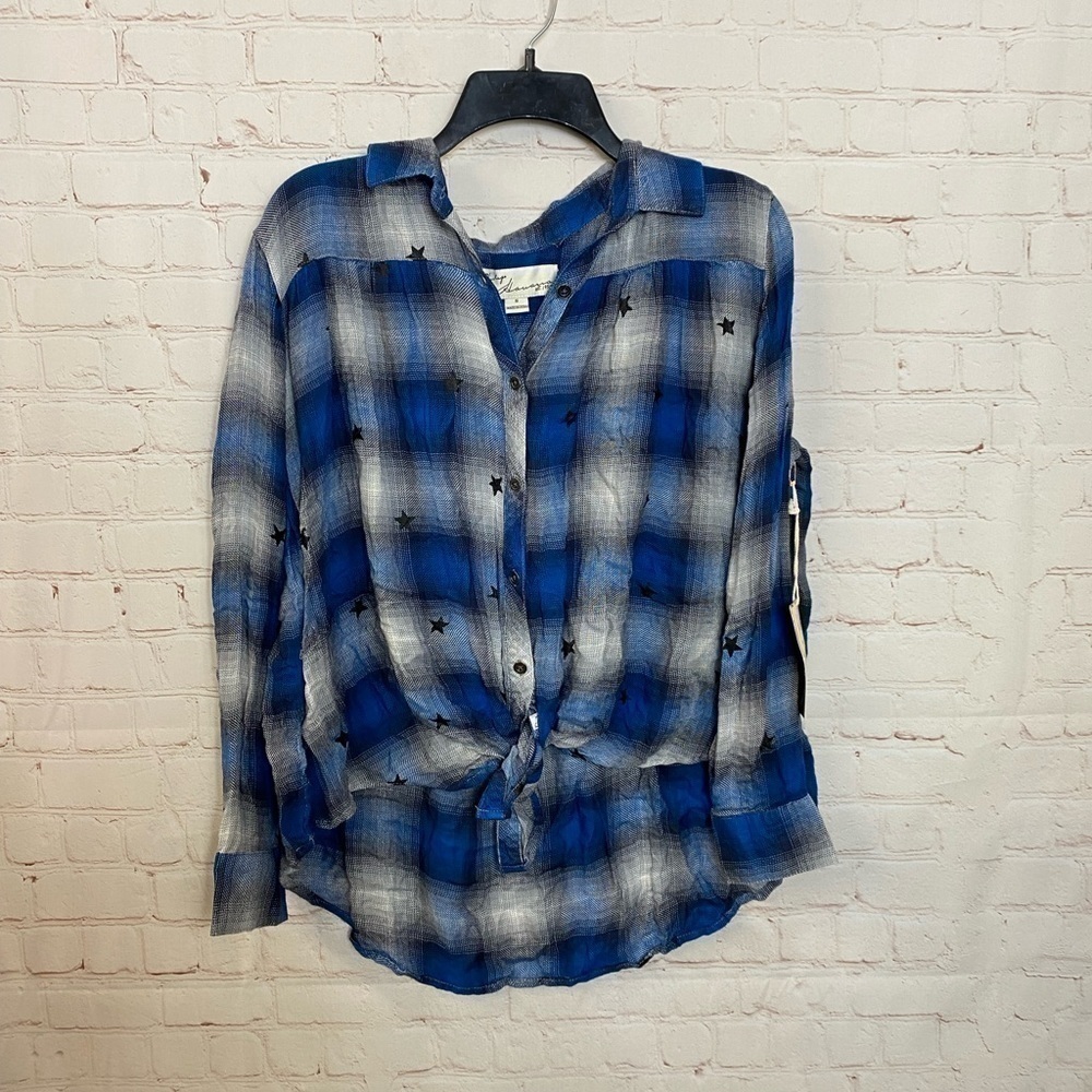 Vintage Havana Blue and White Plaid Star Tie-Front Shirt